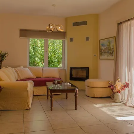 Aretaki Apartman *