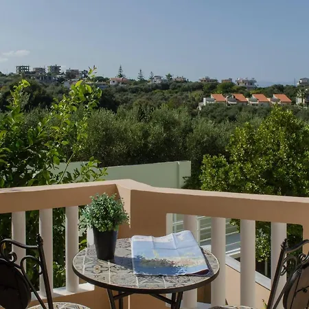 Aretaki Apartman Kalamaki