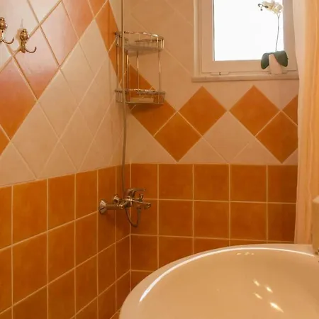 Apartman Aretaki *